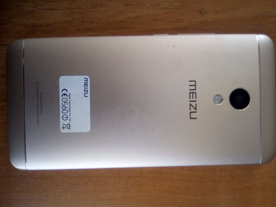 Смартфон MEIZU M5s