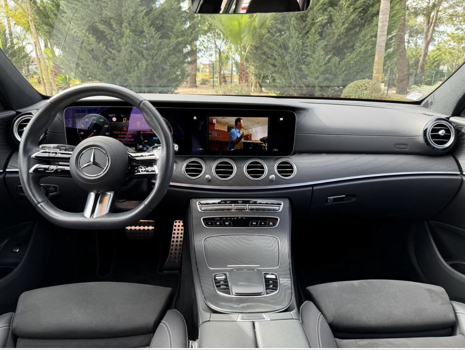 Mercedes-Benz E 300 de | AMG + Pack Night | Nacional | 36.200 km foto 4