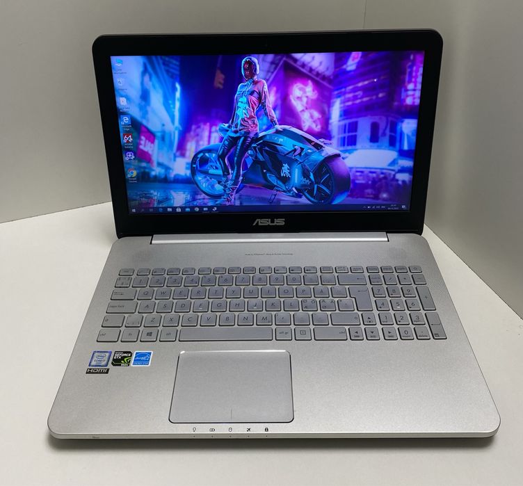 ігровий ноутбук Asus 15.6" FullHD 16GB/512GB SSD/320GB HDD GTX950m