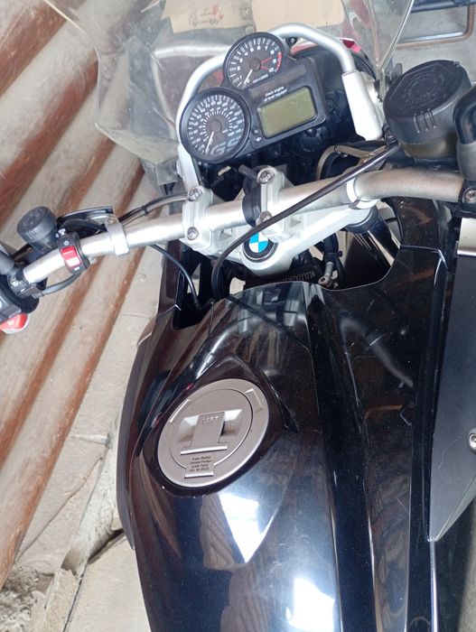 Мотоцикл БМВ R1200GS гусь