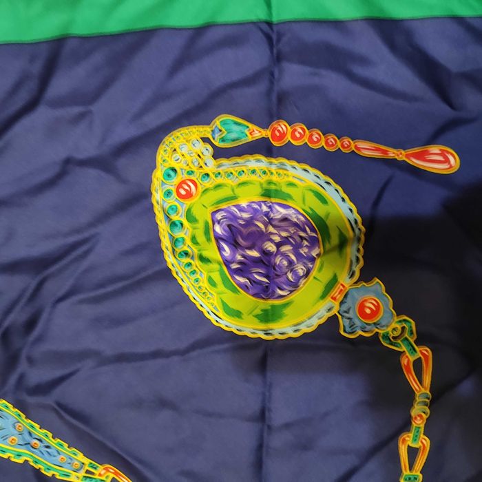 Must De Cartier Vintage Silk Scarf Jewelry Motif