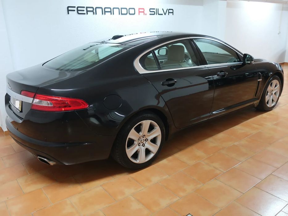 Jaguar XF 3.0 D V6 Luxury