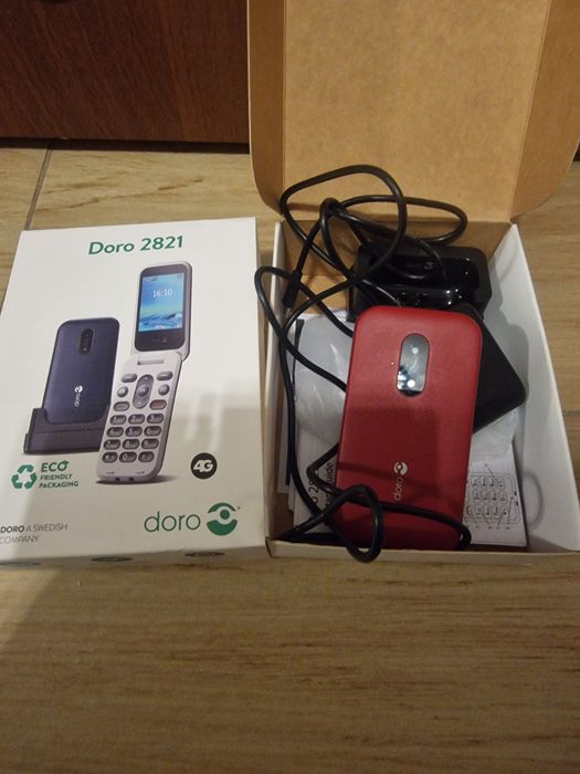 Telefon z klapka Doro