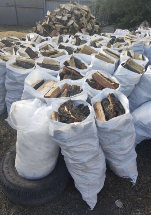 Продаж/Дрова для печі/каміна в мішках — дуб, вільха з доставкою