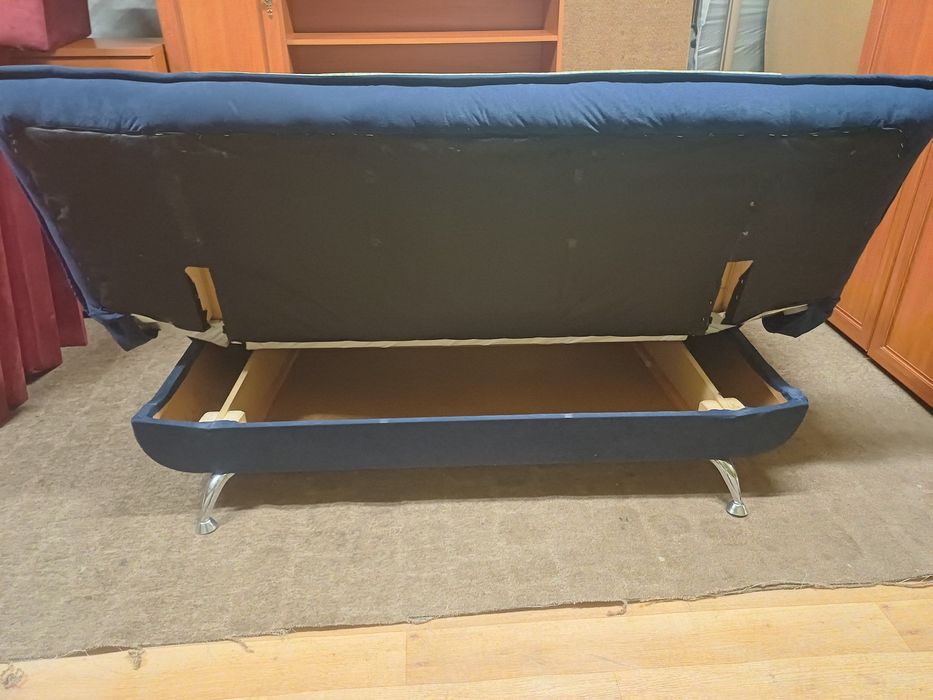 Wersalka .kanapa. Transport.