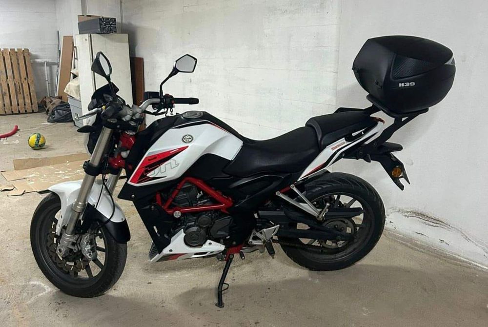 Benelli BN  BN251