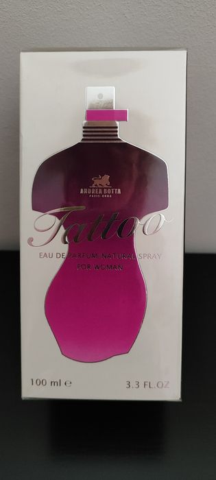 Quatro perfumes novos.