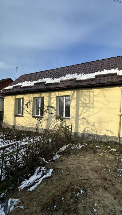 Продаж будинку на Саєнка