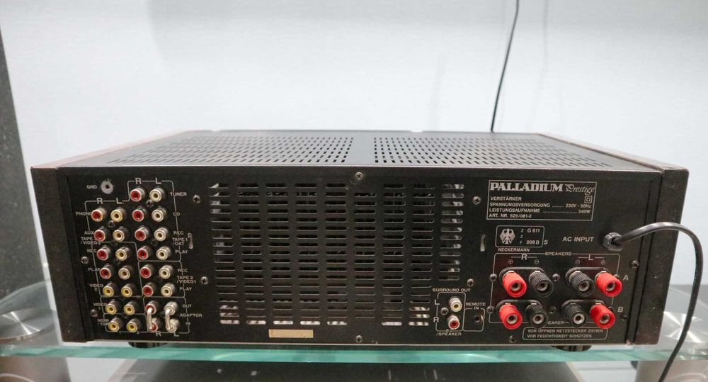 Усилитель Palladium Prestige V7000 рояльный лак Urushi