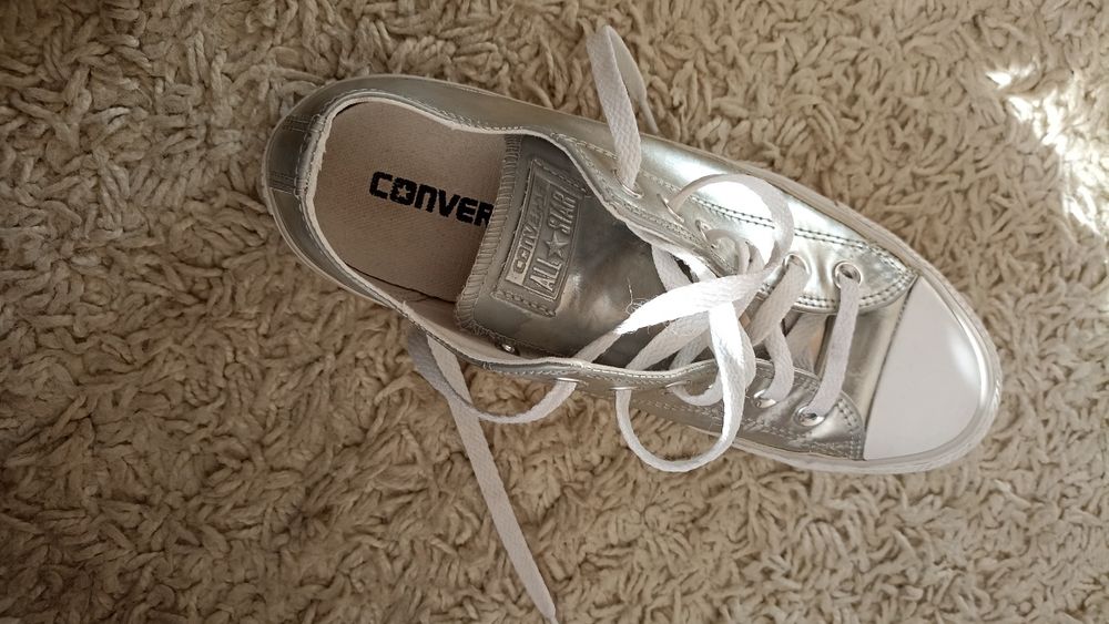 Srebrne trampki damskie Converse rozmiar 39