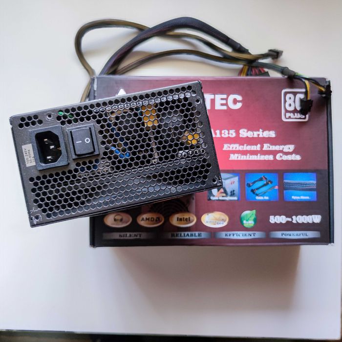 Блок питания Chieftec APS-700C - лучшее качество и стабильность