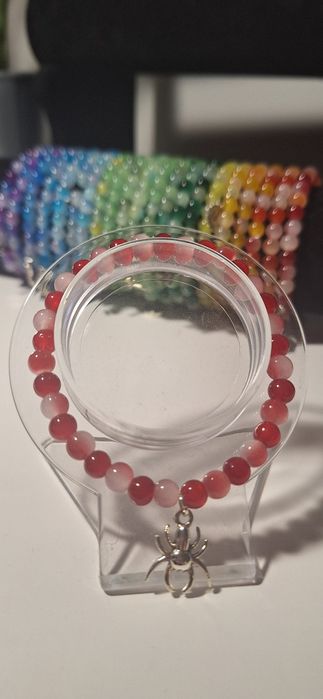 Bransoletka czerwona