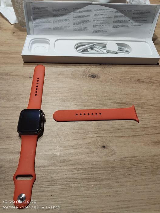 Apple Watch SE 44mm GPS