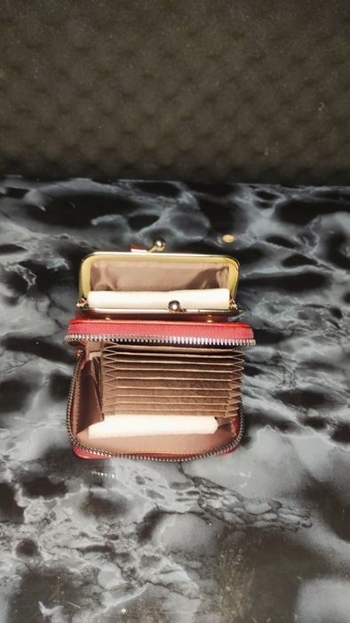 Carteira dupla estilo vintage elegante