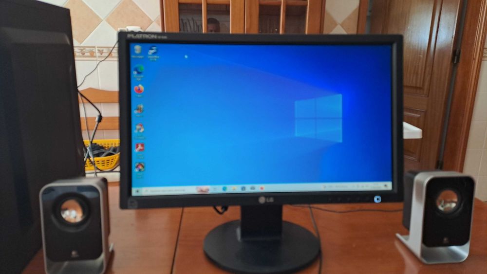 Computador PC HP Intel Core I3 2100 3.10 Ghz + Monitor LG W1946 19" Polegadas + Colunas 2.1