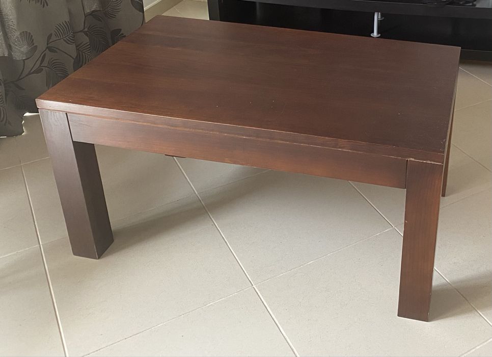 Mesa de apoio cor castanho (usada)