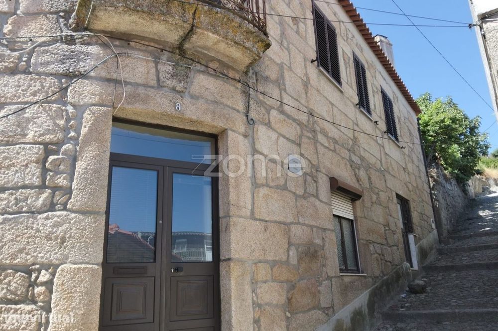 Moradia T4 +1 com espaço exterior