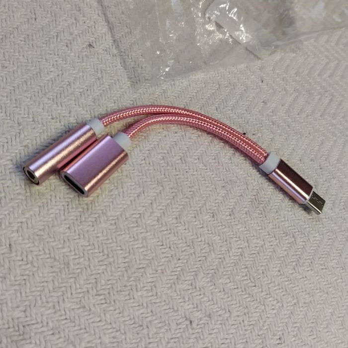 Przejściówka typu C zapraszam do zakupu pozdrawiam