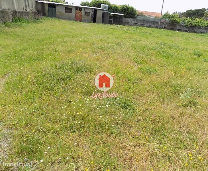 Terreno para construção em Landim