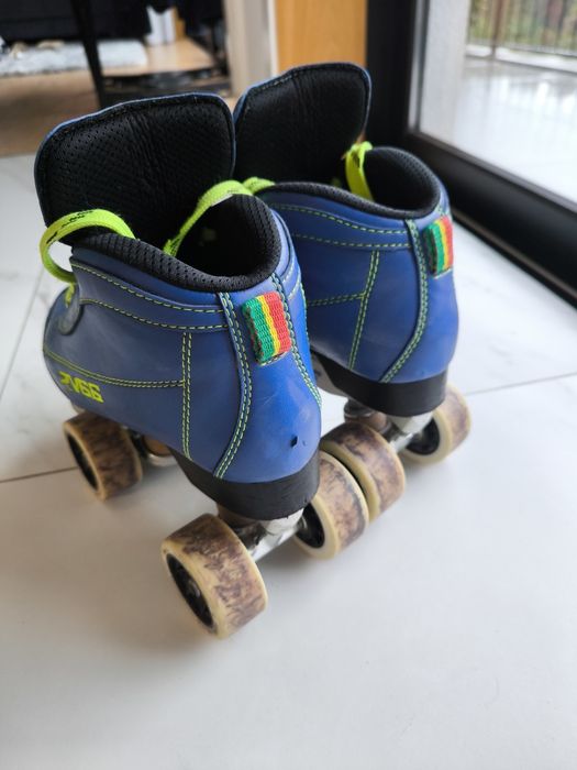 Patins hoquei rv66