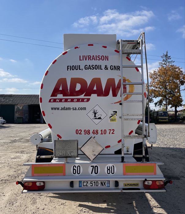 Напівпричіп цистерна Magyar SR 2005р.