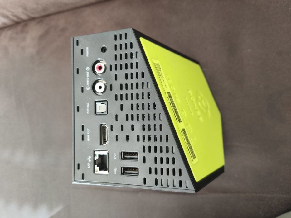 Boxee Box - Media Center DSM-380

Um Media Center para a sua TV com um