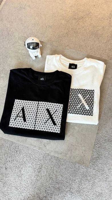 Крута чоловіча  мужская футболка Armani Exchange розмір S-XXL чорний та білий колір