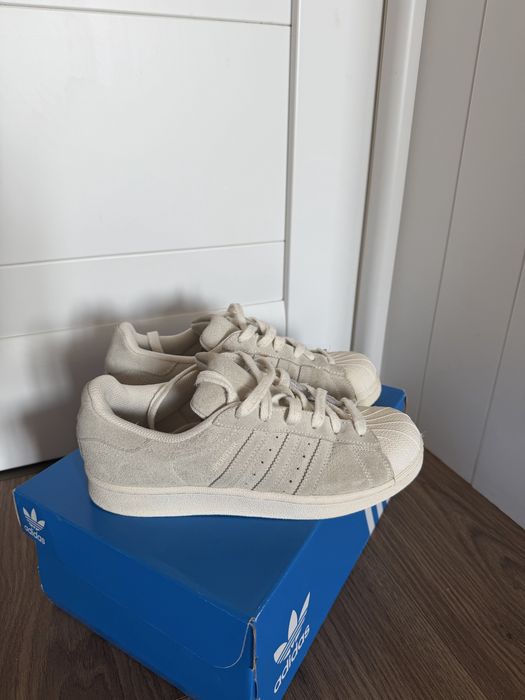 Кросівки жіночі adidas superstar