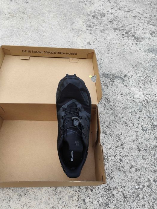 Sapatilhas Salomon pretas, modelo Supercross 4GTX, em GORE-TEX
