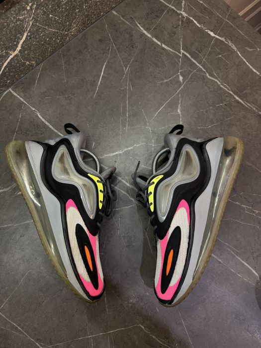 Оригінальні Nike Air Max 720 Zephyr Розмір 41 2090