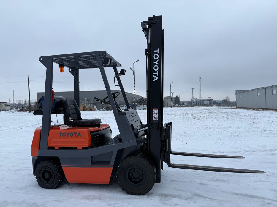 wózek widłowy TOYOTA 4FG15