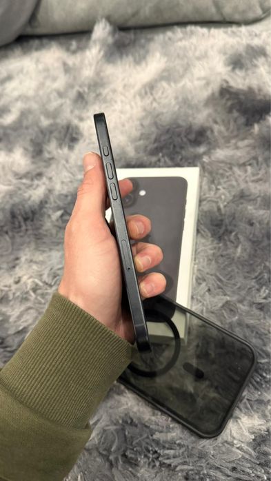 Iphone 16 plus 255Gb c/garantia 15 meses