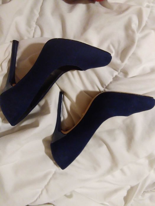Buty damskie w kolorze niebieskim