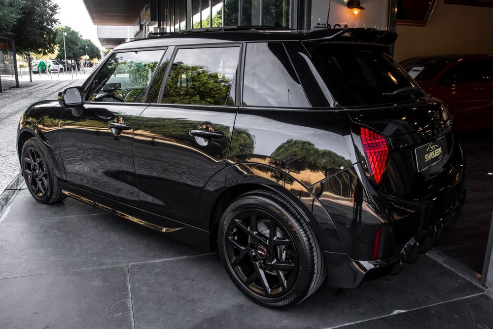 MINI 5 Portas Cooper C John Cooper Works