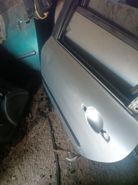 Двері Пежо 307 задні ліві.