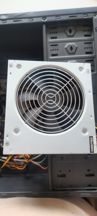 Блок живлення Chieftec iArena 500W (GPA-500S) — Надійний стан