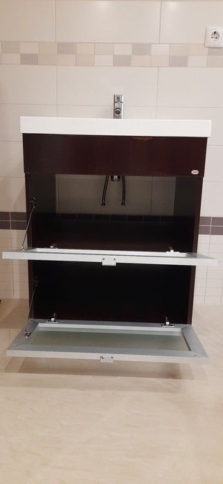 Móvel de Casa de Banho