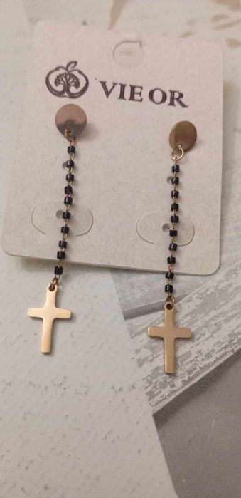 Brincos em aço inoxidável