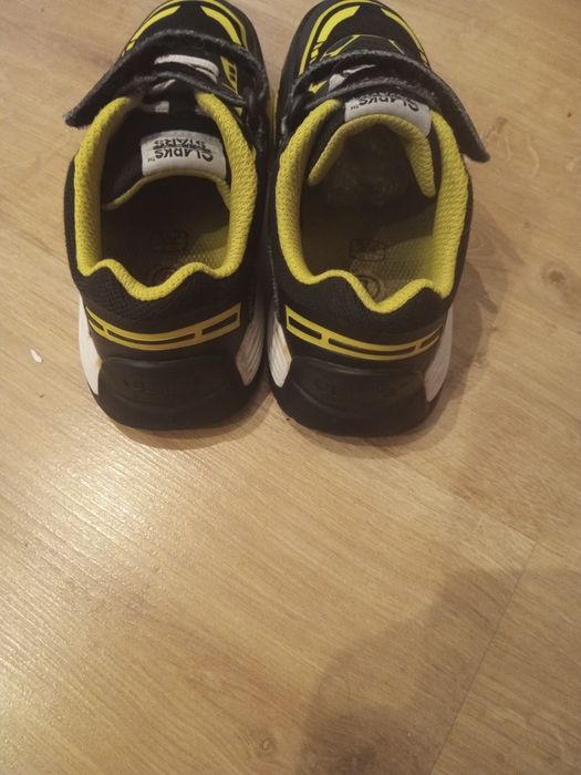 Buty na dziecko sportowe Clarks r.29