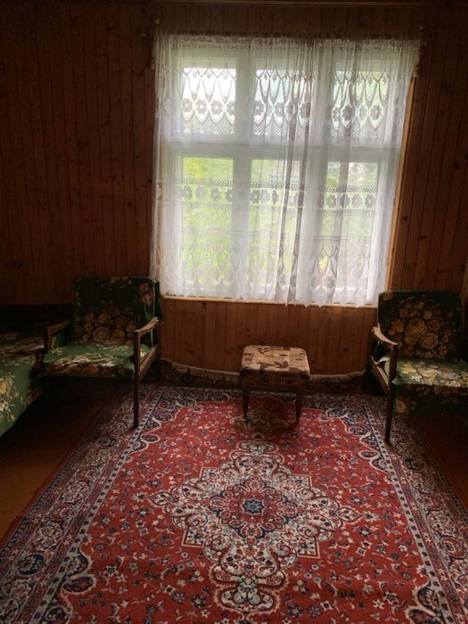 Продам будинок в центрі Борщова