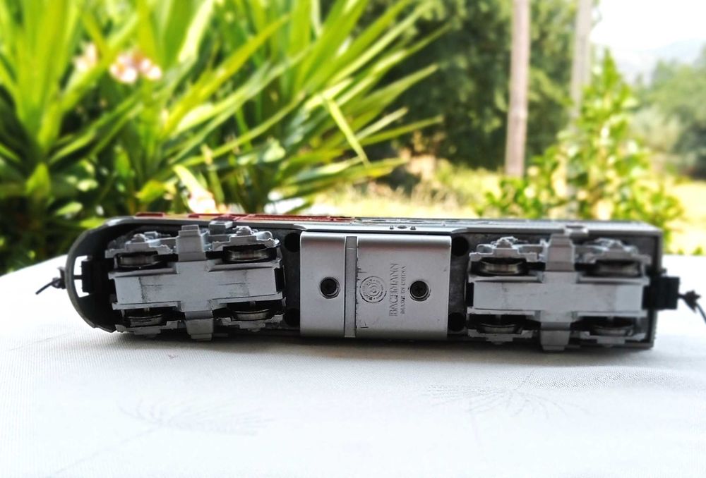 BACHMANN 11705, Locomotiva Santa Fe, DC