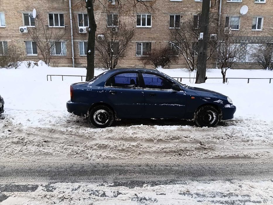 ЗАЗ ланос 2012 se у гарному стані.расрочка.