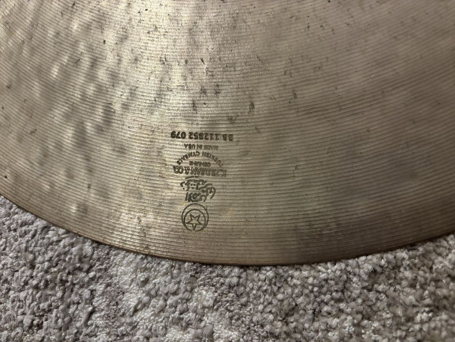 Prato Zildjian K Dark Thin Crash 18”