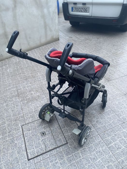 Carrinho de bébé ( chico )
