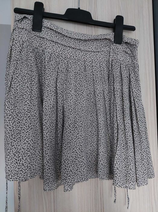 Spódnica letnia w listki h&m