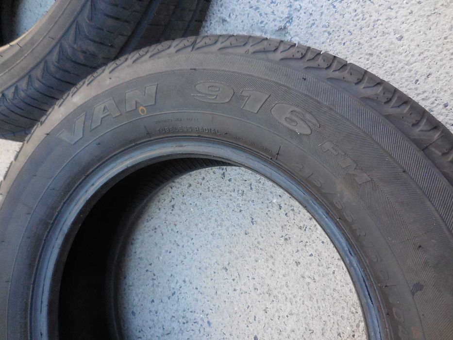 Шини Літні  215 65 15C Firemax Van 916  2шт 8.40мм  23 рік. стан нових
