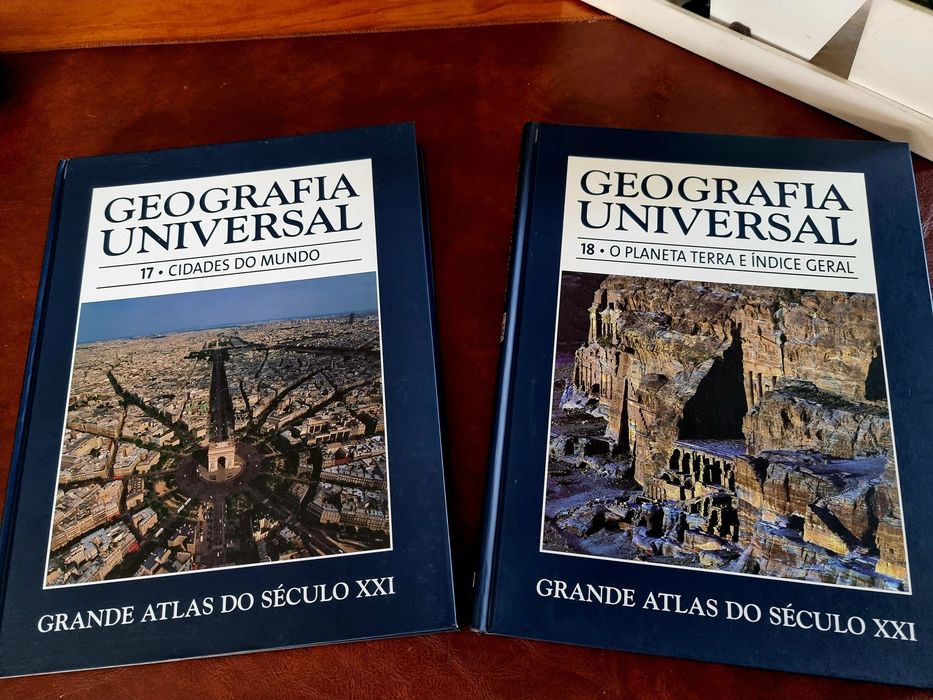 Volumes 17 e 18 da coleção "Geografia Universal"