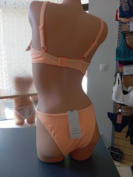 Strój kąpelowy Hunkemoller 80D