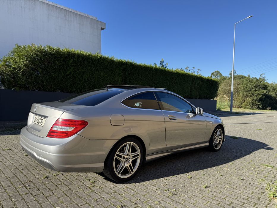 Mercedes c220 coupé AMG
