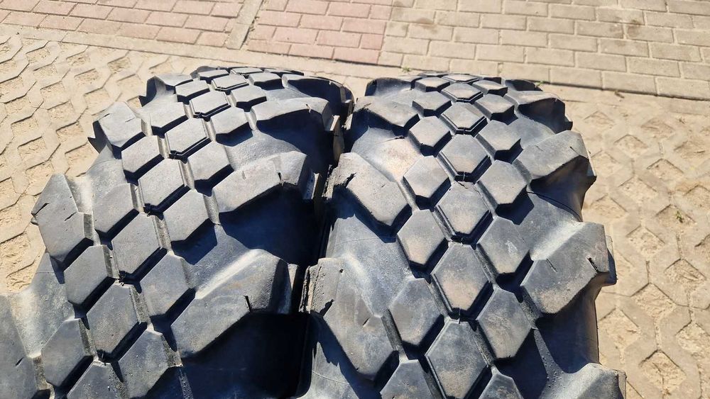 12.5-20, 12.5r20 335/80r20 8.25-20, 9.00r20 Galaxy 50%